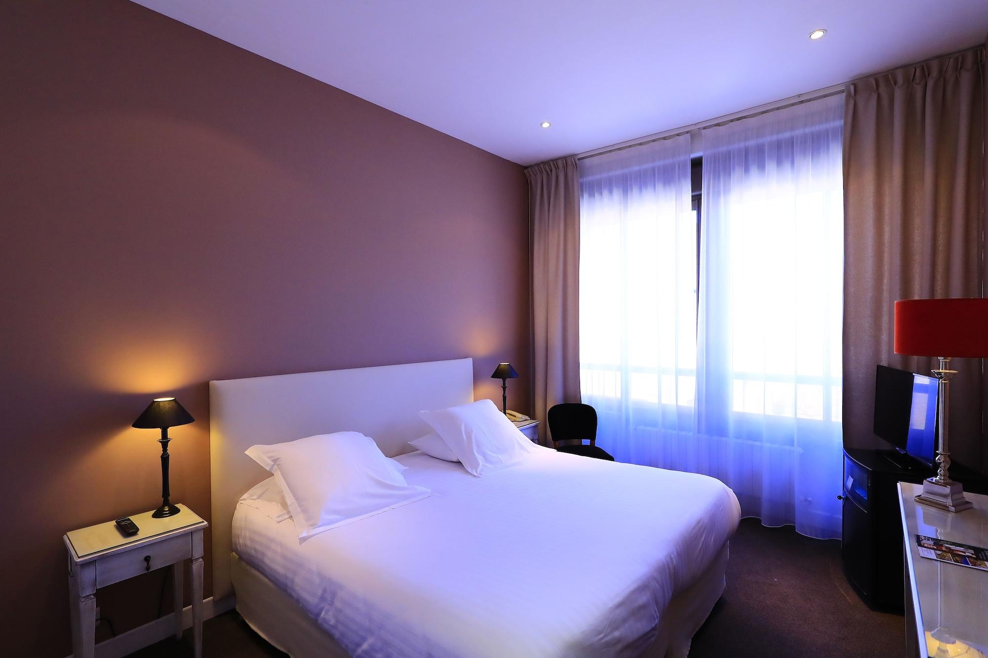 Hotel Le Renoir Sarlat-la-Canéda Exteriör bild