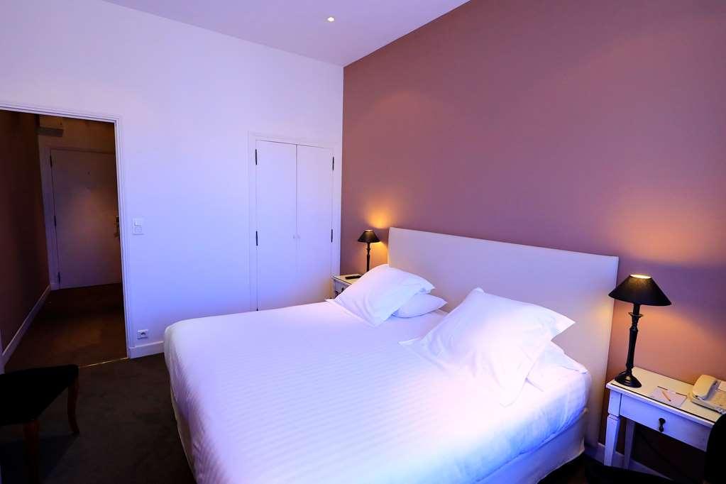 Hotel Le Renoir Sarlat-la-Canéda Rum bild