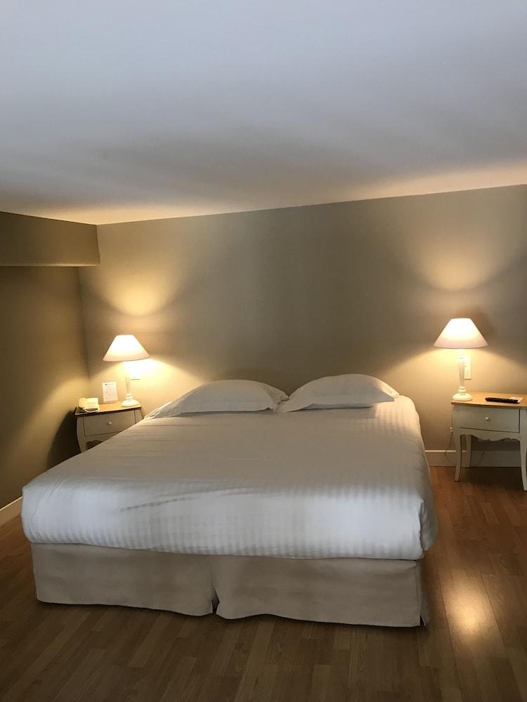 Hotel Le Renoir Sarlat-la-Canéda Exteriör bild